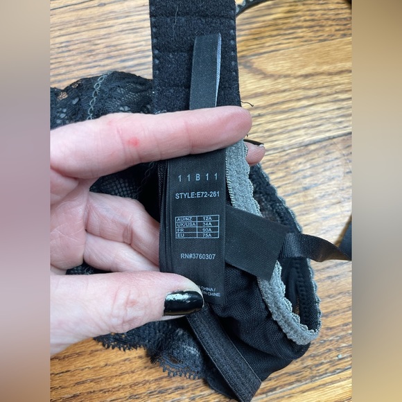 NWOT - Elle Macpherson - 34A Dentelle Underwire Bra in Jet Pewter - Picture 6 of 9